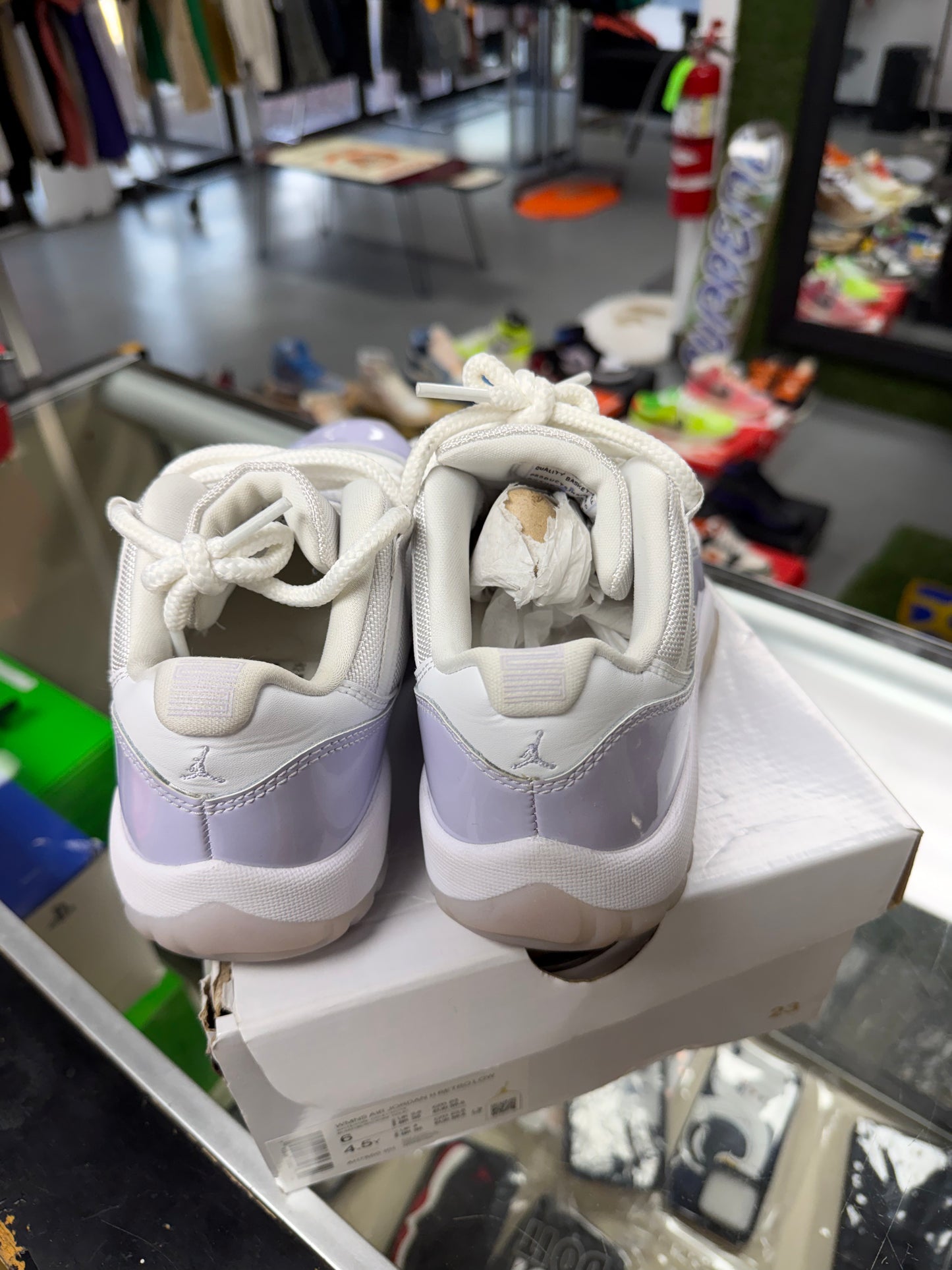 2022
Wmns Air Jordan 11 Retro Low 'Pure Violet'