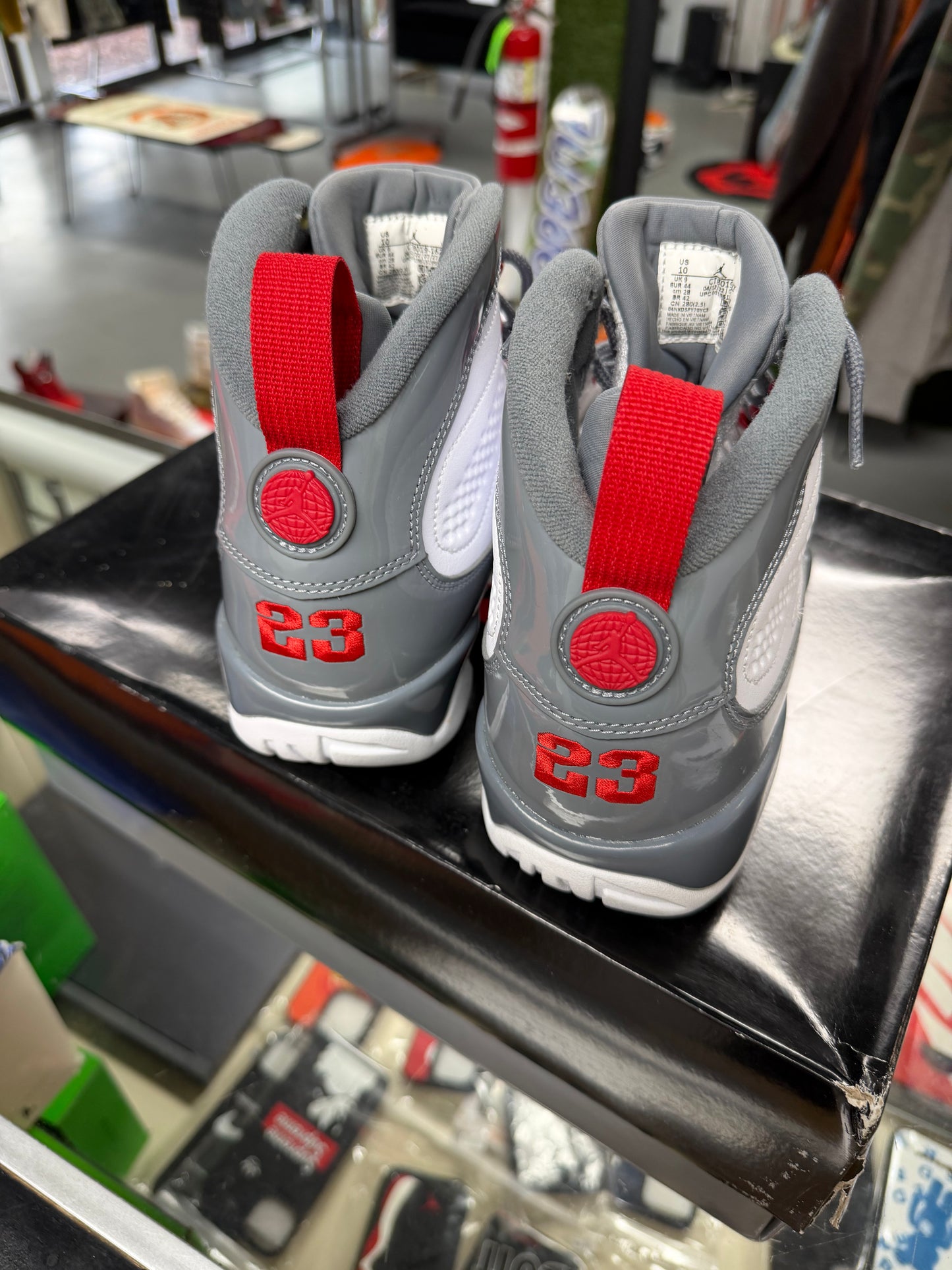 2022
Air Jordan 9 Retro 'Fire Red'