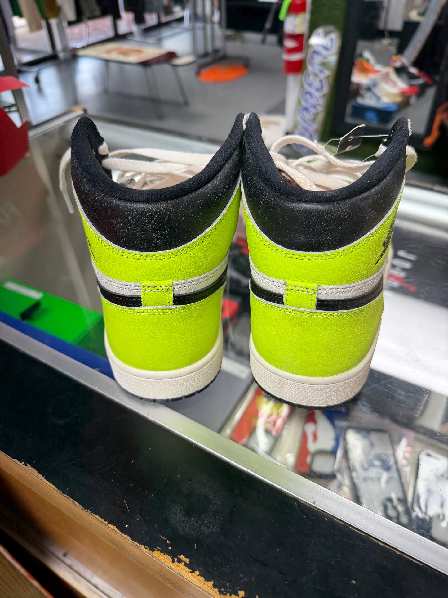 2022
Air Jordan 1 Retro High OG 'Visionaire'