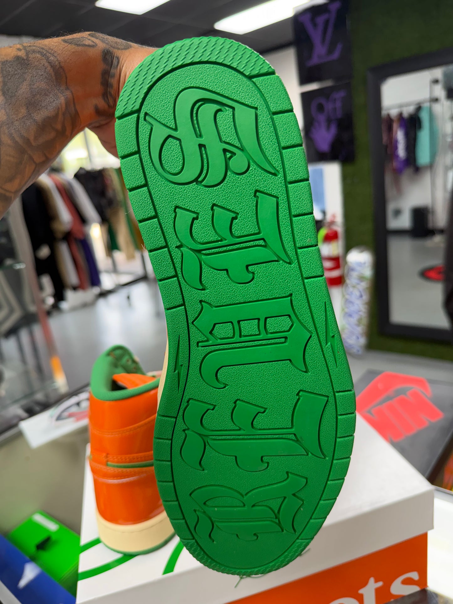 kool kiy size carrots by anwar edition pea green and orange