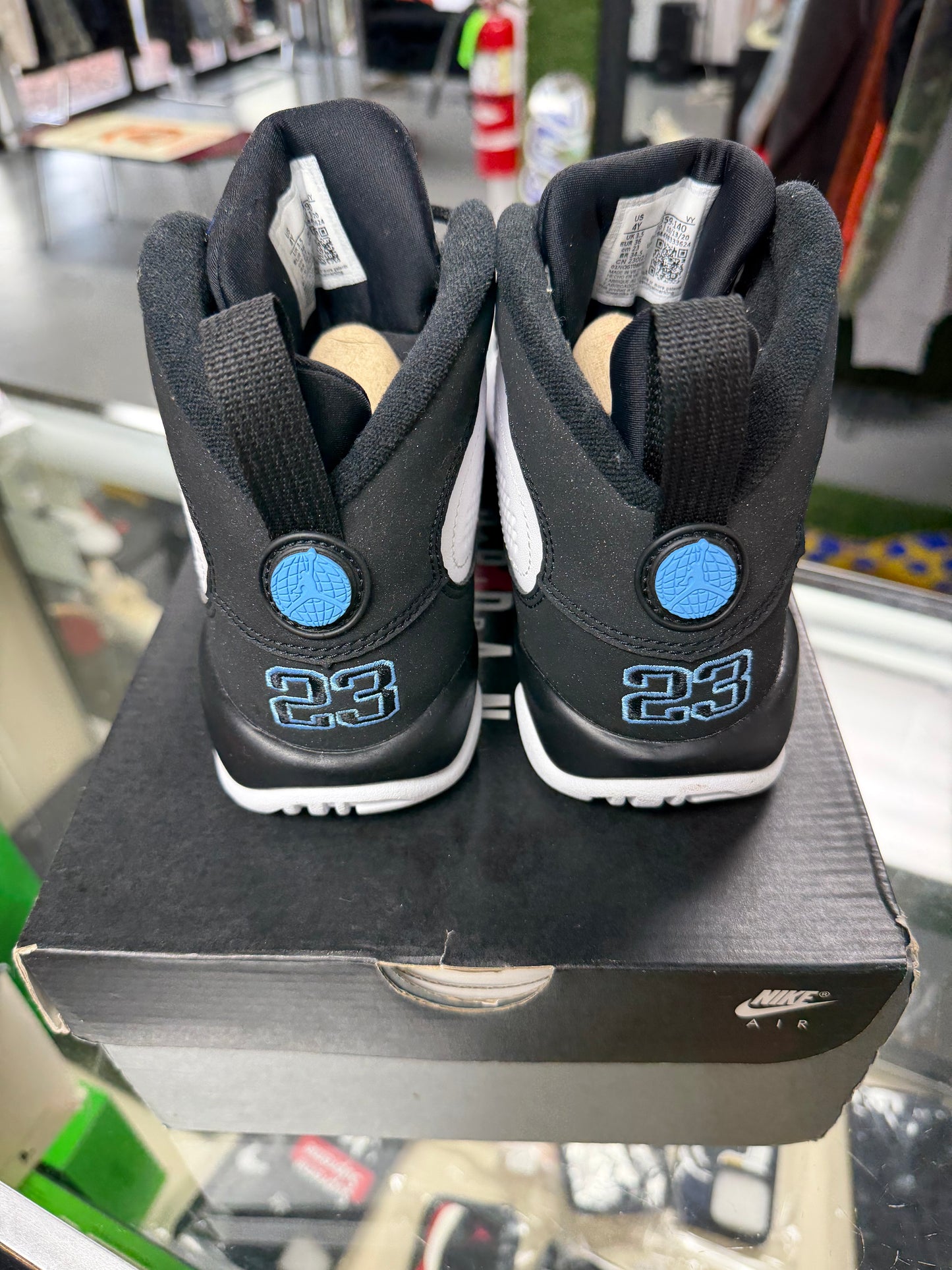 2020
Air Jordan 9 Retro GS 'University Blue