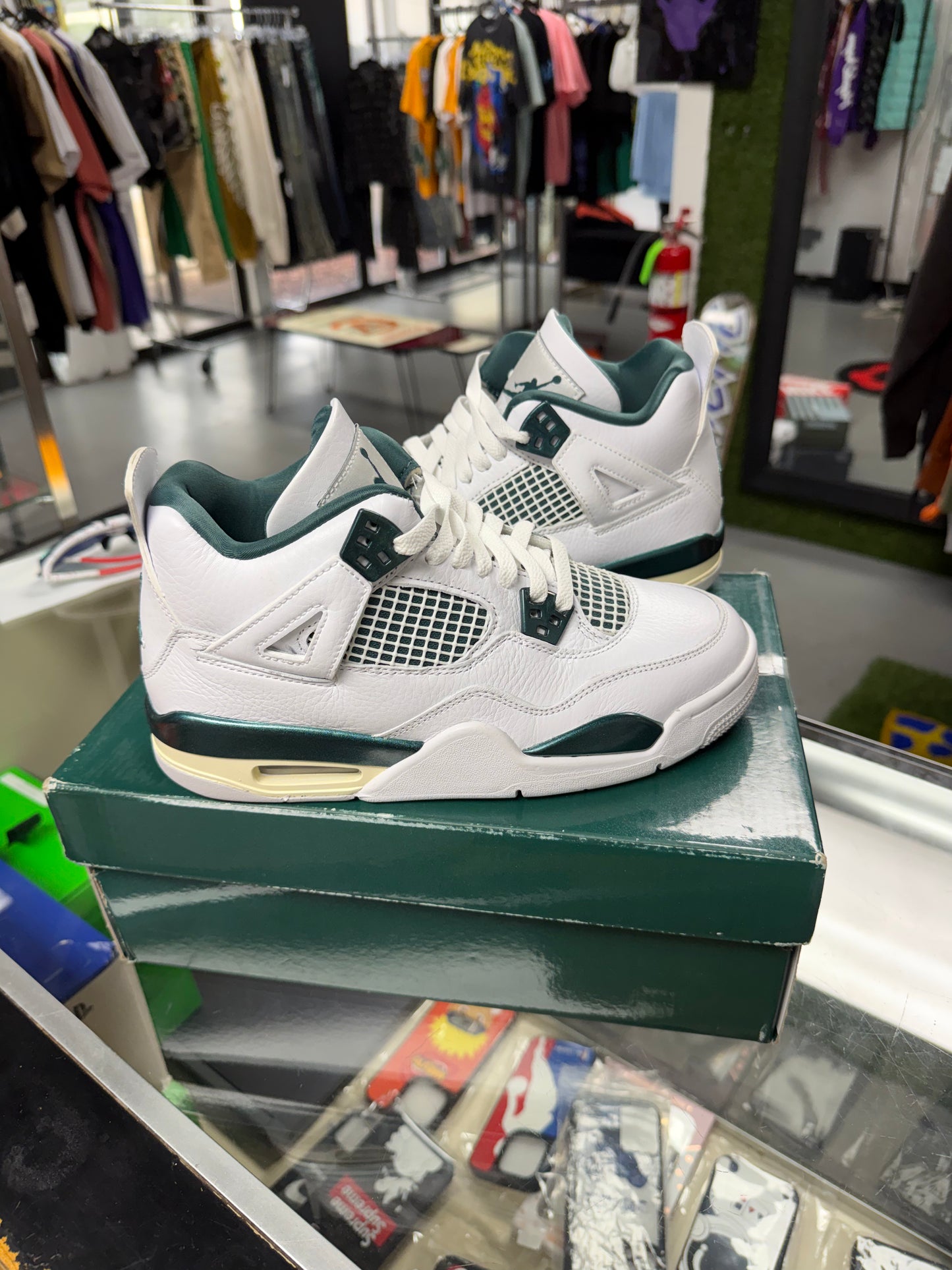 2025
Air Jordan 4 Retro OG GS 'White Cement' 2025