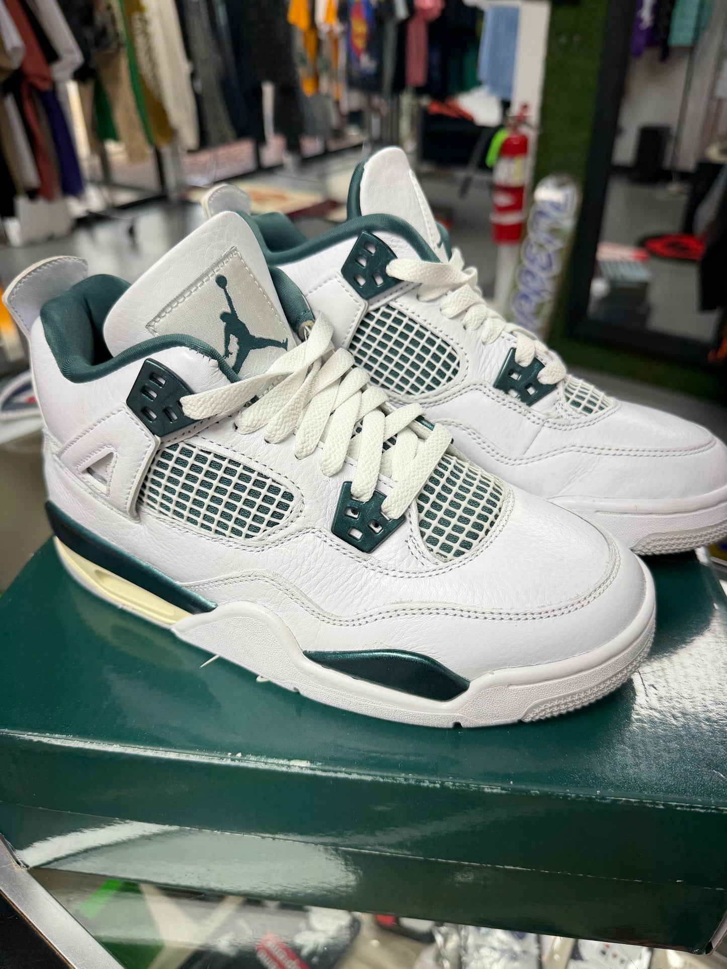 2025
Air Jordan 4 Retro OG GS 'White Cement' 2025