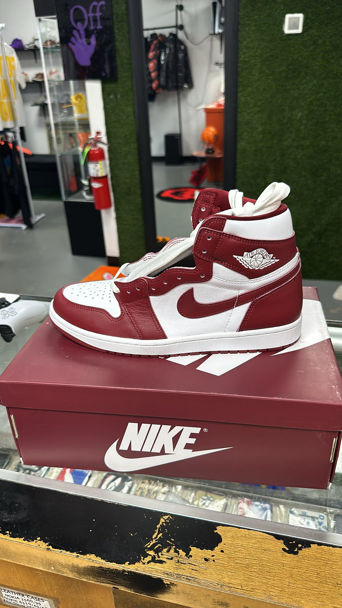 2024
Air Jordan 1 Retro High OG 'Artisanal Red'