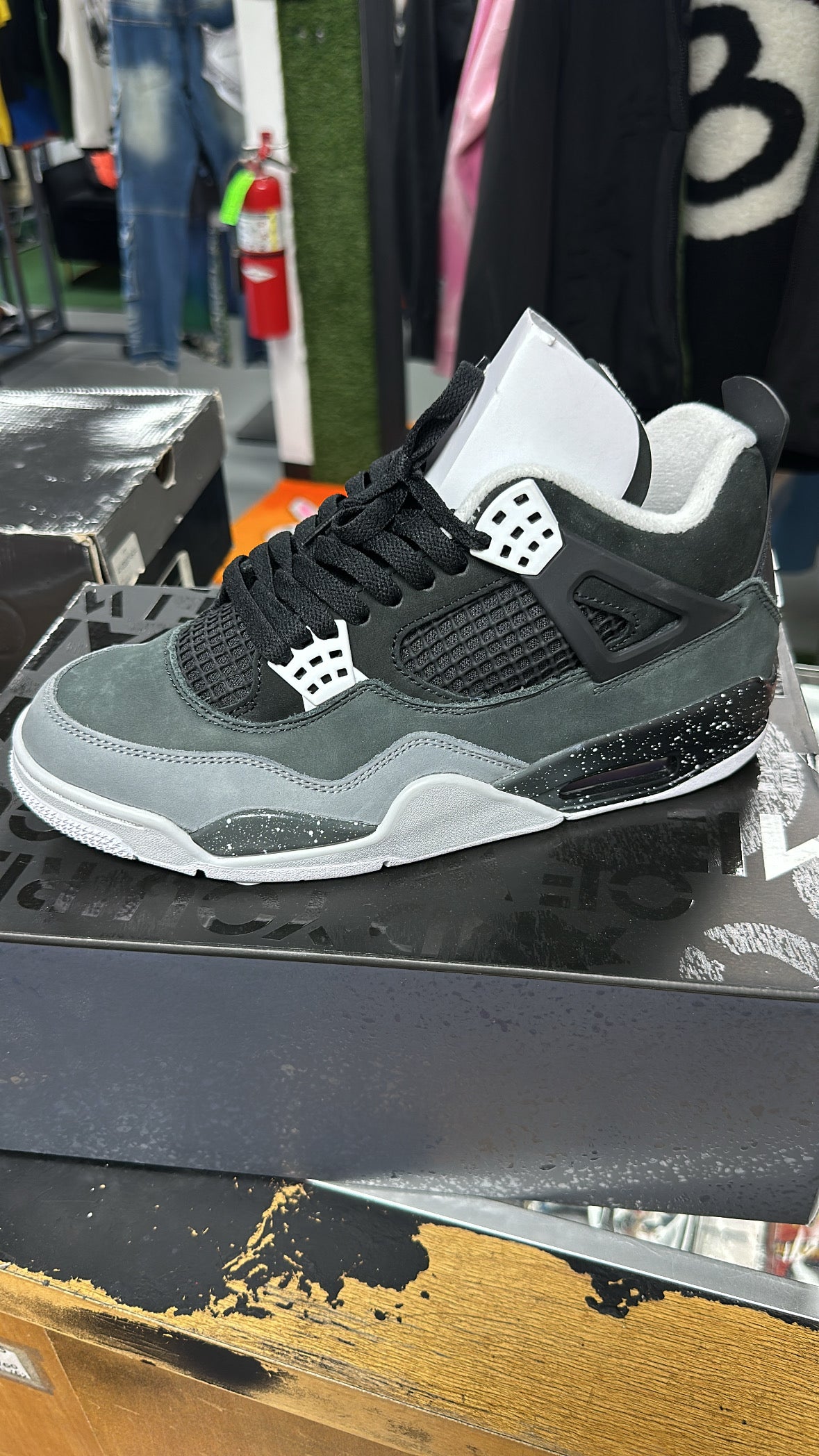 024
Air Jordan 4 Retro 'Fear' 2024
