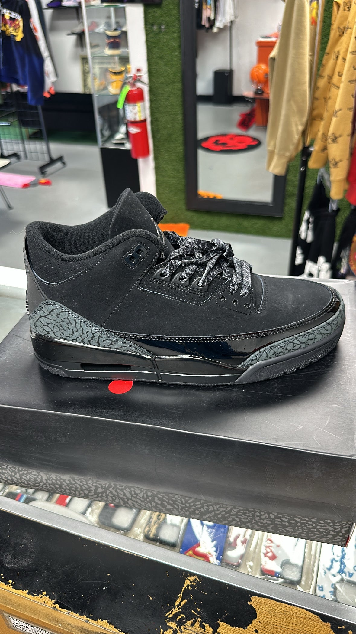 2025
Air Jordan 3 Retro 'Black Cat' 2025