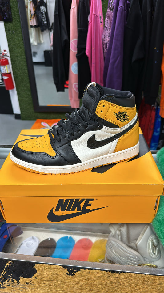 2024
Air Jordan 1 Retro High OG 'Yellow Ochre'