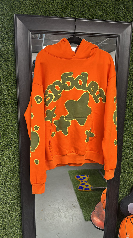 SP5DER Beluga Hoodie