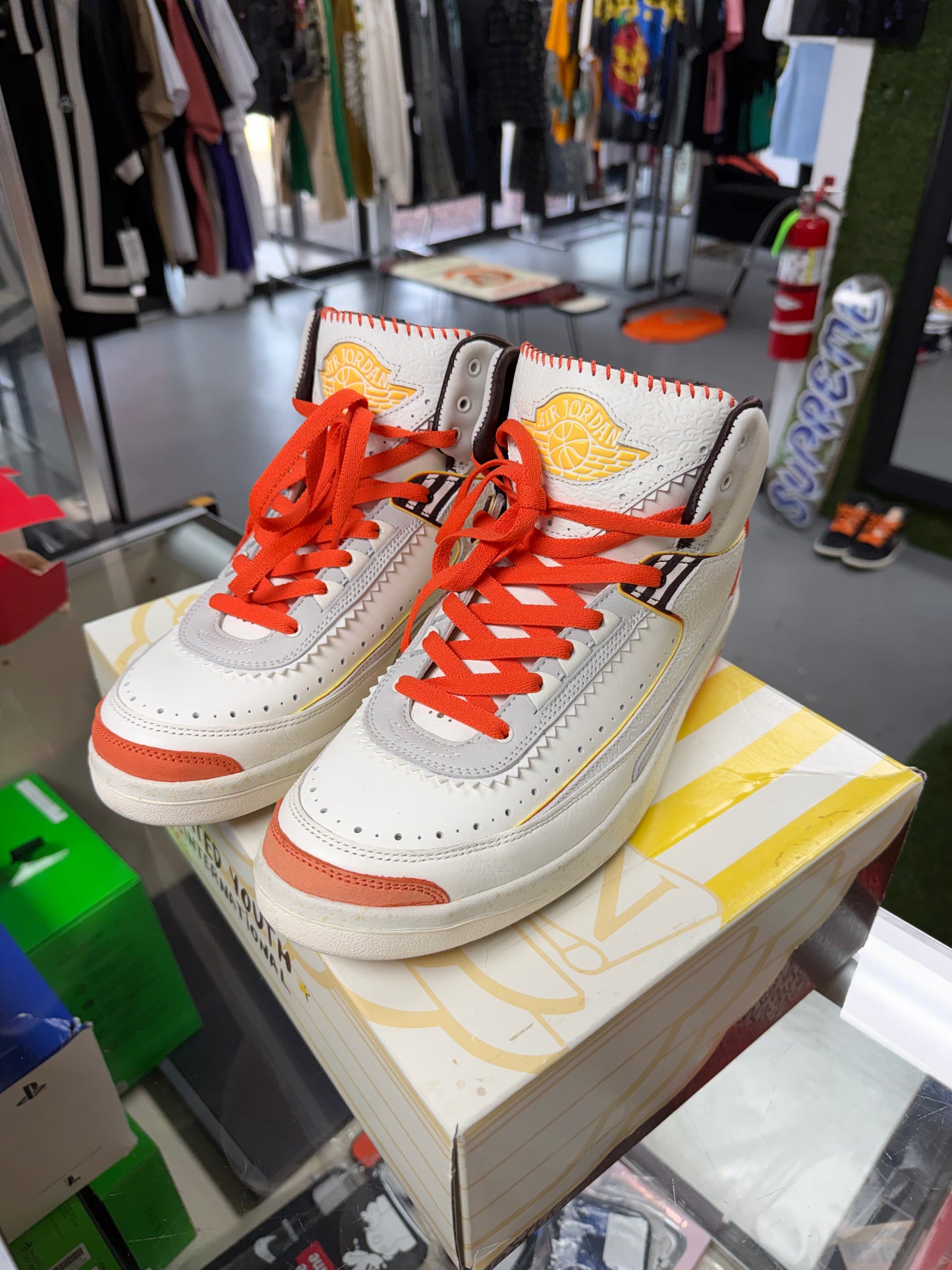 2022
Maison Château Rouge x Air Jordan 2 'United Youth International'