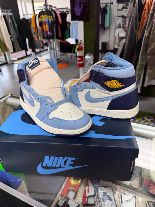 2024
Wmns Air Jordan 1 Retro High OG 'First in Flight'