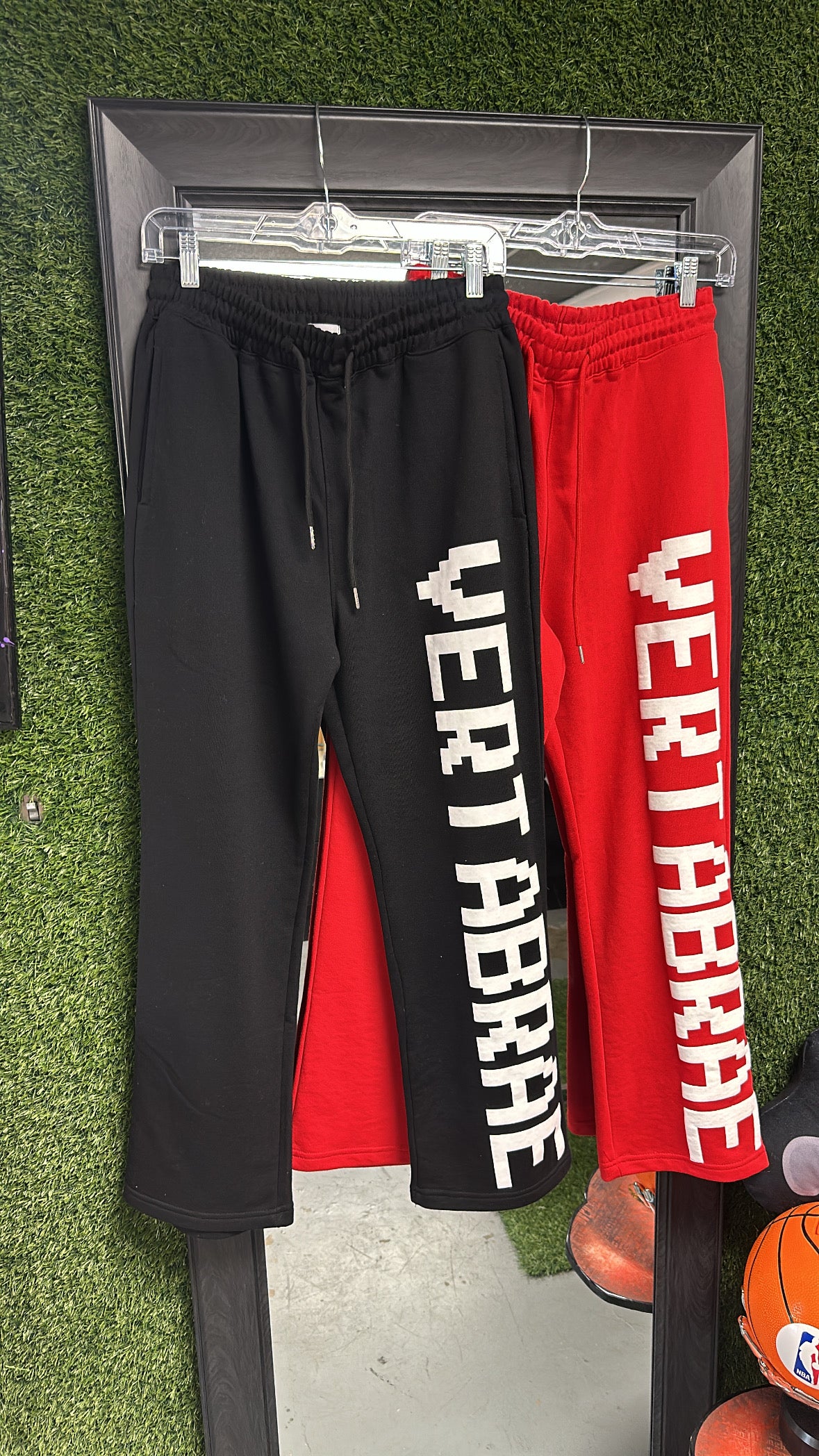 Vertebrae Sweats